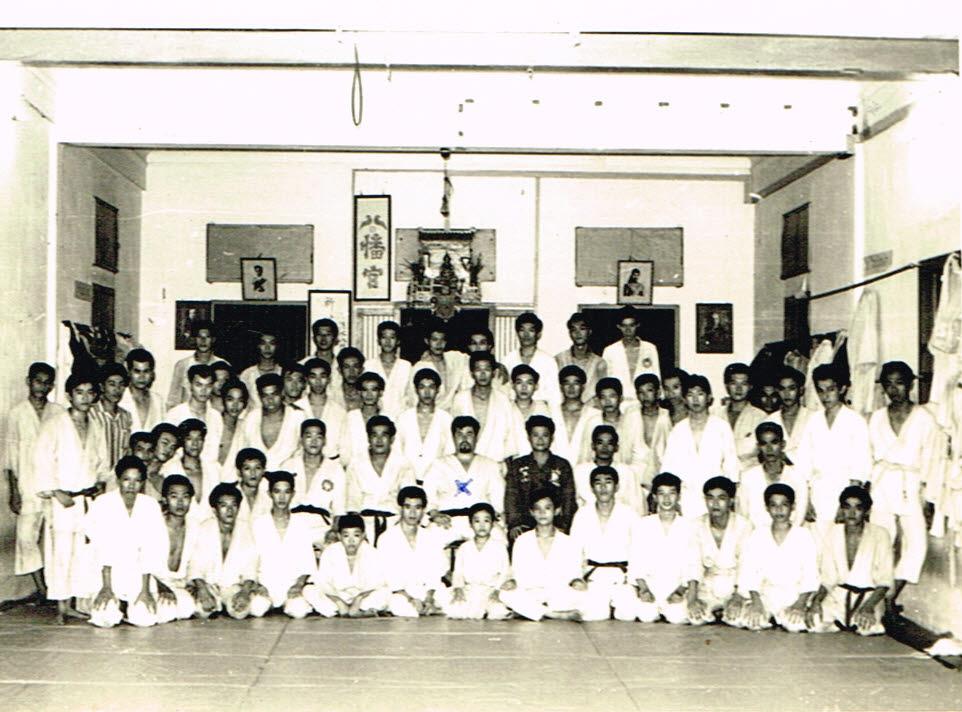 thailand school van sifu lam