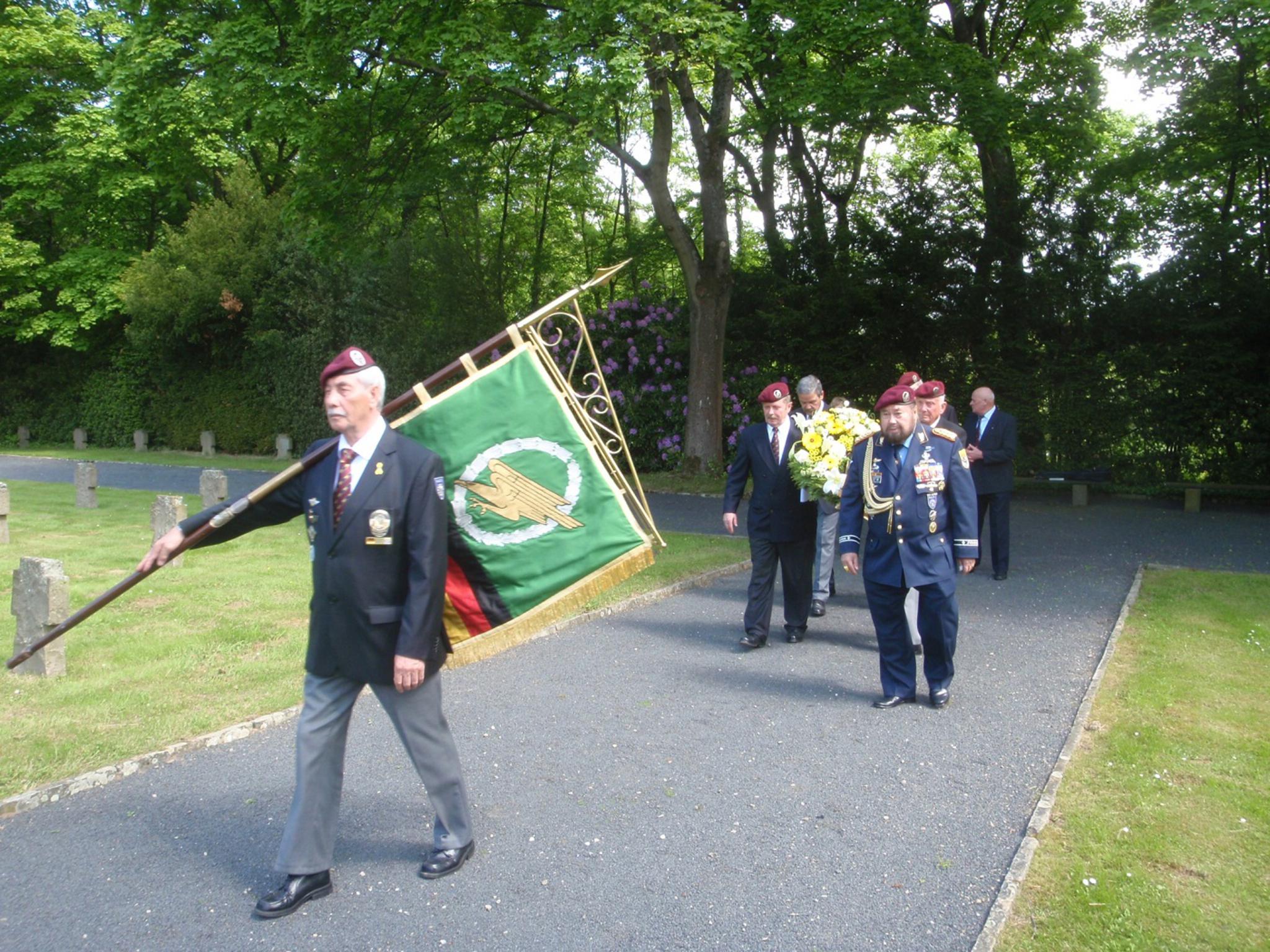 dodenherdenking fallschirmjagers 0