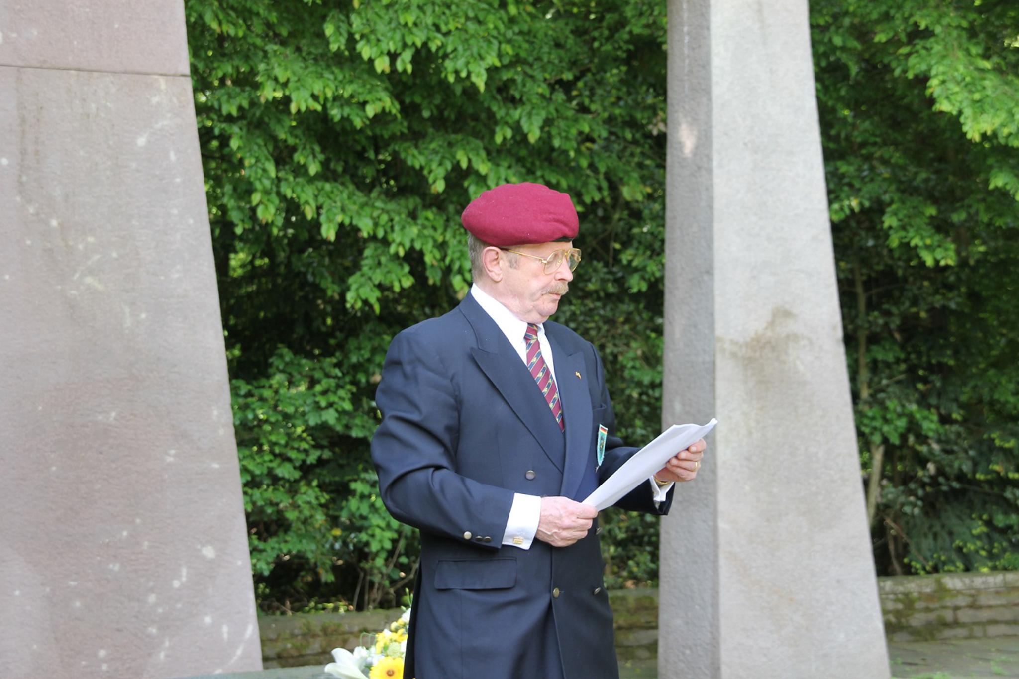 dodenherdenking fallschirmjagers 1